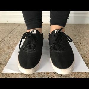 Authentic Nike Skater Sneakers